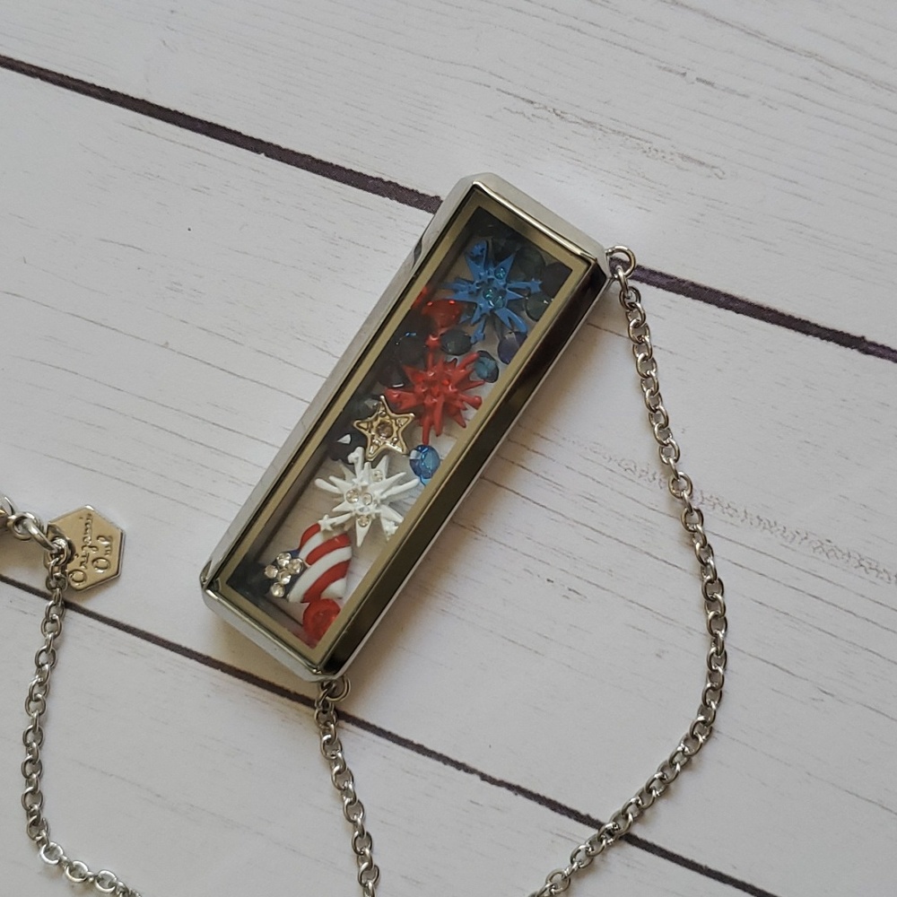 Origami Owl 4th of July Necklace w/ charms, chain and locket!